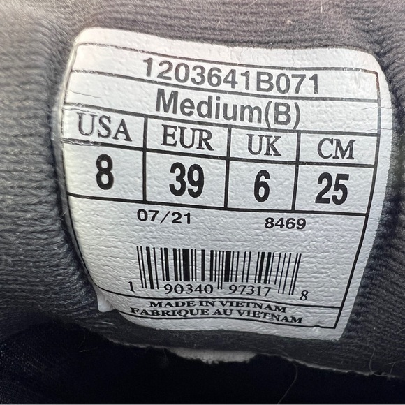 Brooks Cascadia 16 GTX Women’s size 8 - Picture 6 of 15